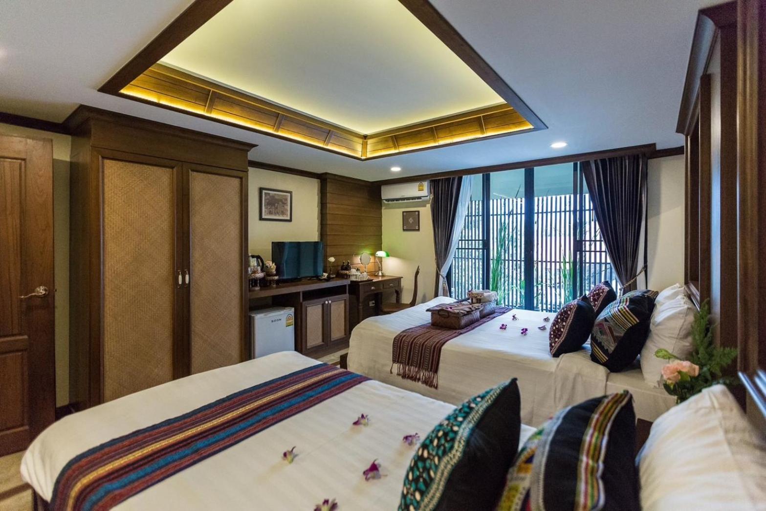 Отель Wannamas Chiangmai Boutique House Чиангмай Экстерьер фото
