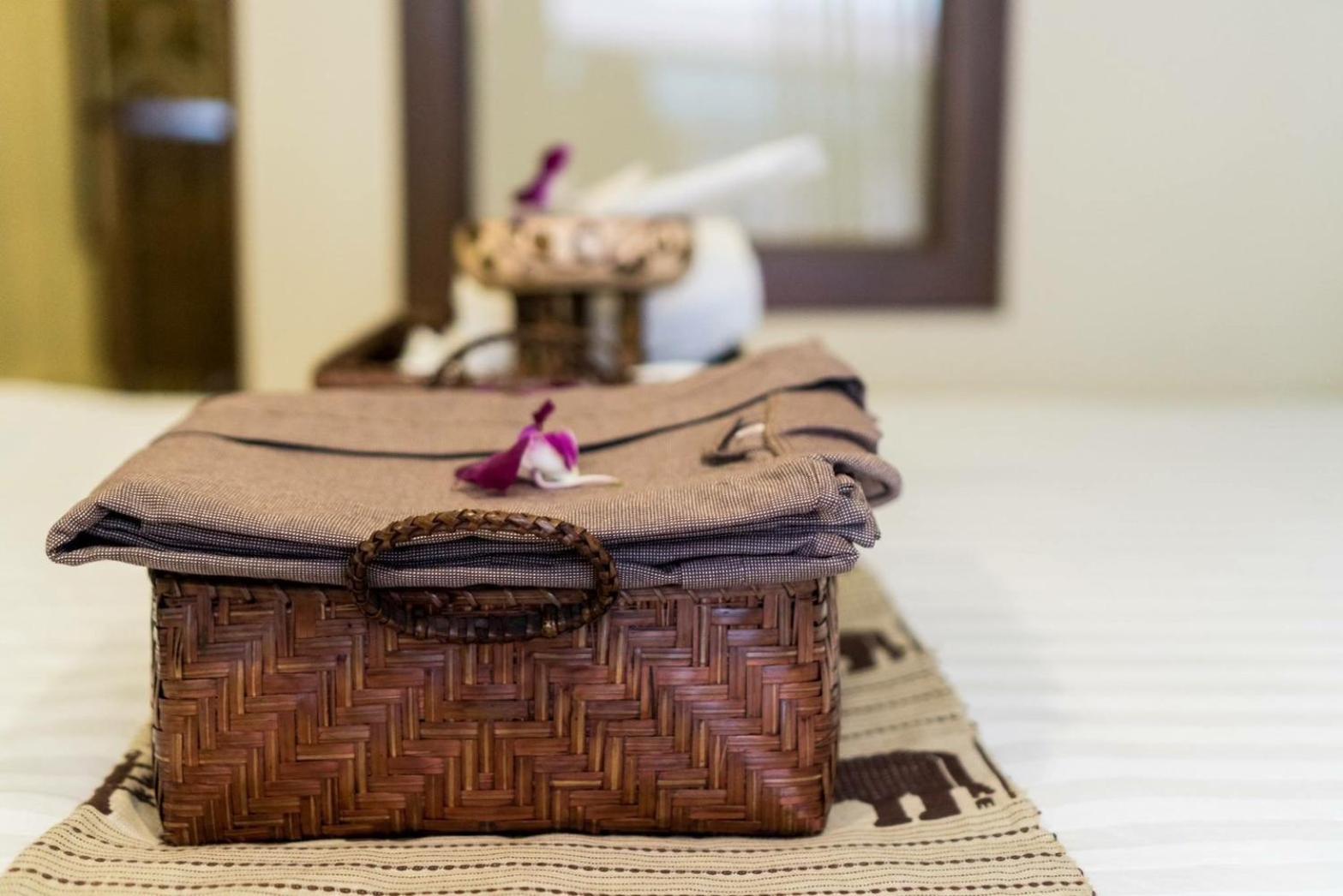 Отель Wannamas Chiangmai Boutique House Чиангмай Экстерьер фото
