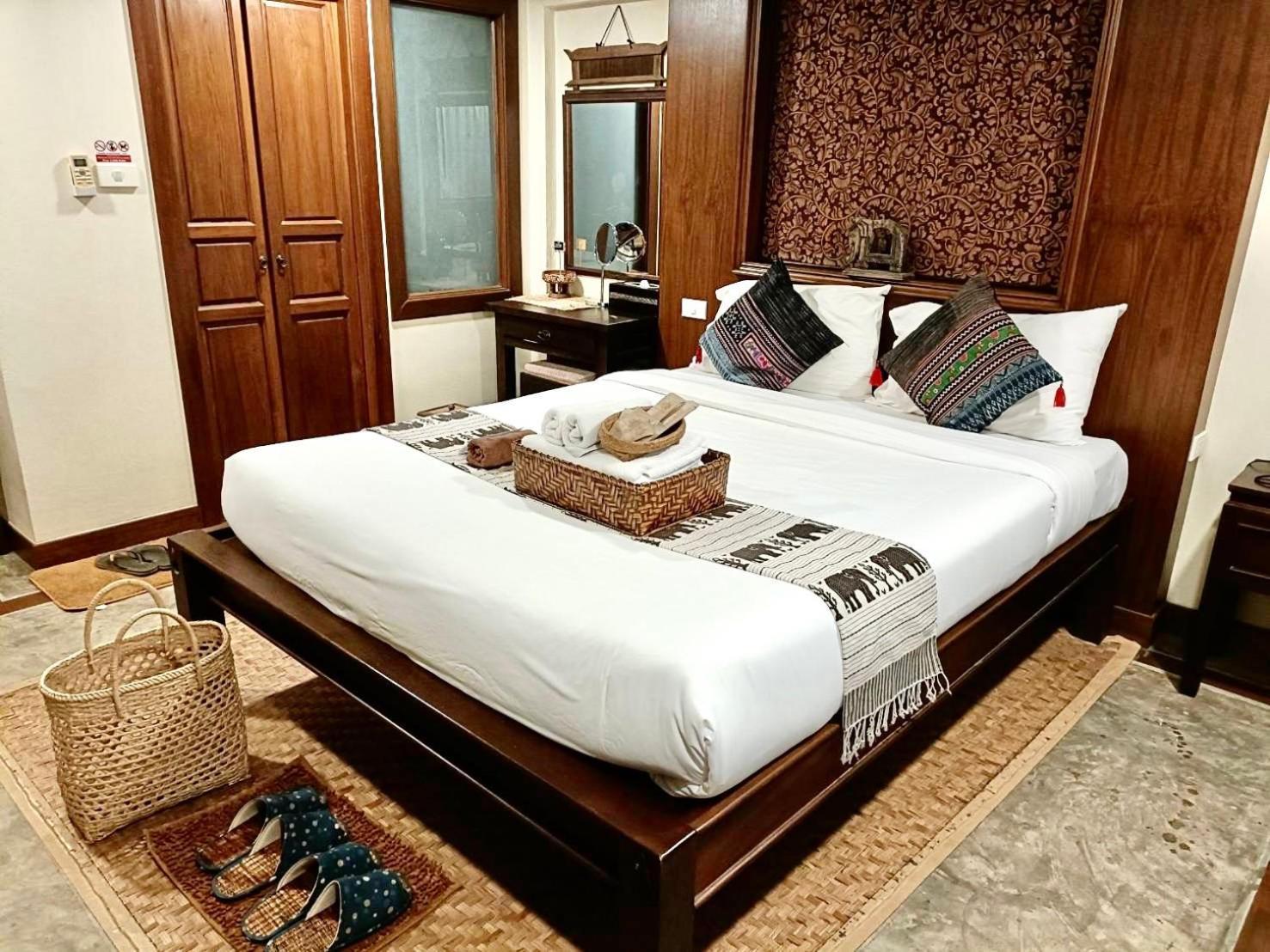 Отель Wannamas Chiangmai Boutique House Чиангмай Экстерьер фото