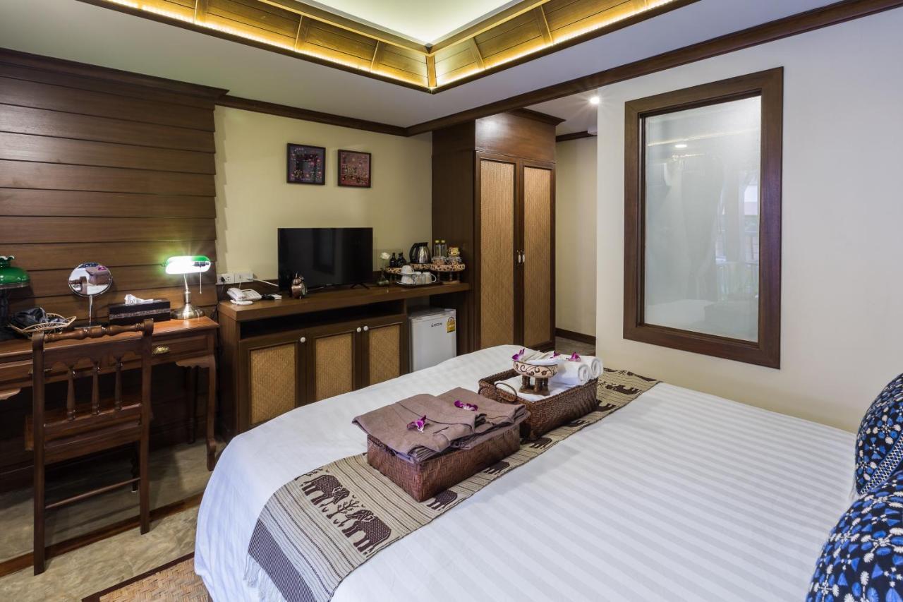 Отель Wannamas Chiangmai Boutique House Чиангмай Экстерьер фото