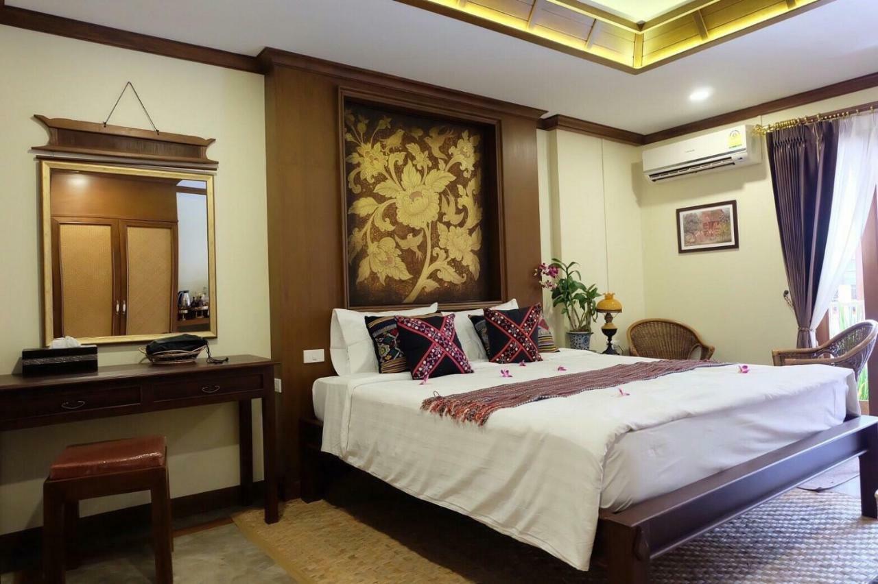 Отель Wannamas Chiangmai Boutique House Чиангмай Экстерьер фото